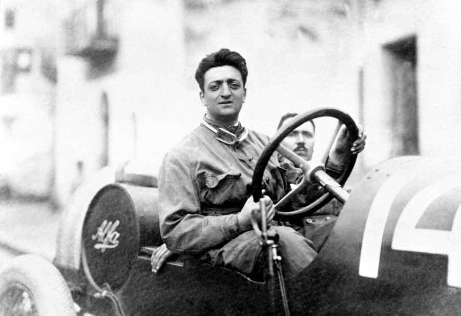 Biographie de Enzo Ferrari - Montblanc Cannes [France]