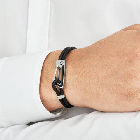 Bracelet hommeMontblancBracelet homme en cuir noir tressé avec fermoir mousquetonS